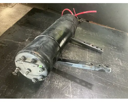 FREIGHTLINER Cascadia 113 Air Tank