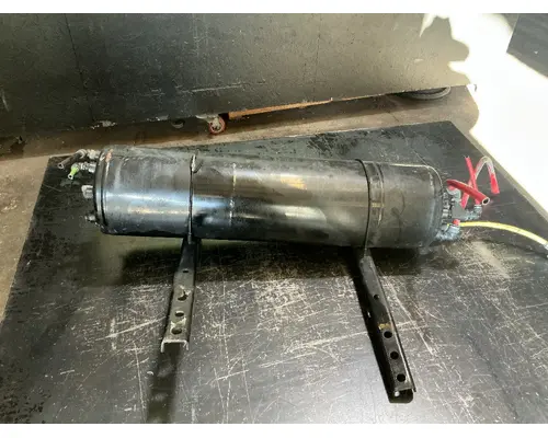 FREIGHTLINER Cascadia 113 Air Tank