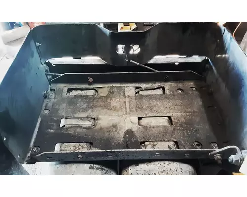 FREIGHTLINER Cascadia 113 Battery BoxTray
