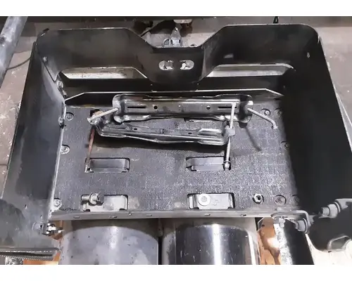 FREIGHTLINER Cascadia 113 Battery BoxTray