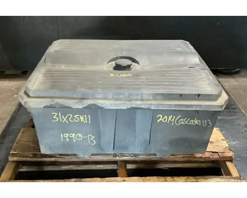 FREIGHTLINER Cascadia 113 Battery Boxes