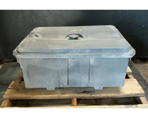 FREIGHTLINER Cascadia 113 Battery Boxes