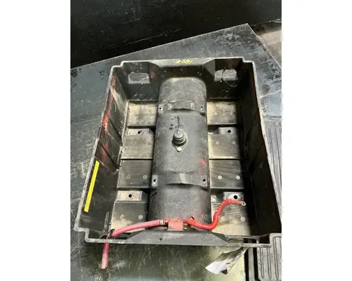 FREIGHTLINER Cascadia 113 Battery Boxes