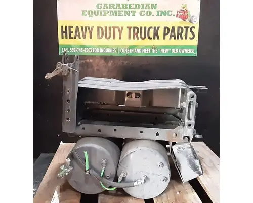 FREIGHTLINER Cascadia 113 Battery Boxes