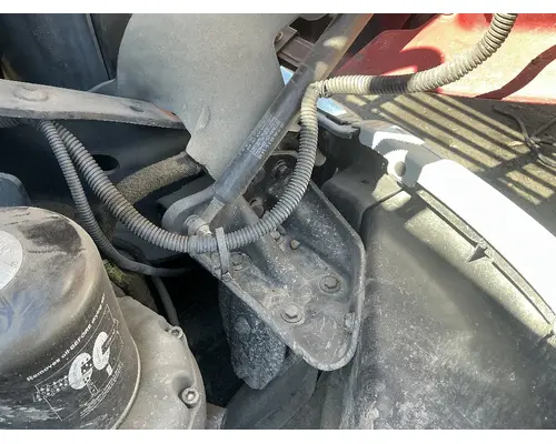 FREIGHTLINER Cascadia 113 Bumper Bracket, Front