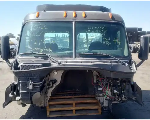 FREIGHTLINER Cascadia 113 Cab Assembly