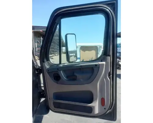 FREIGHTLINER Cascadia 113 Cab Assembly