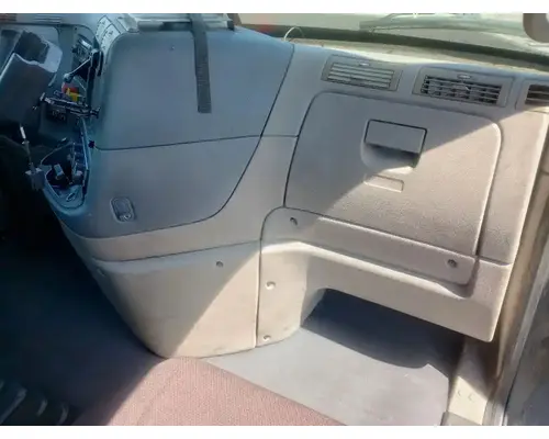 FREIGHTLINER Cascadia 113 Cab Assembly
