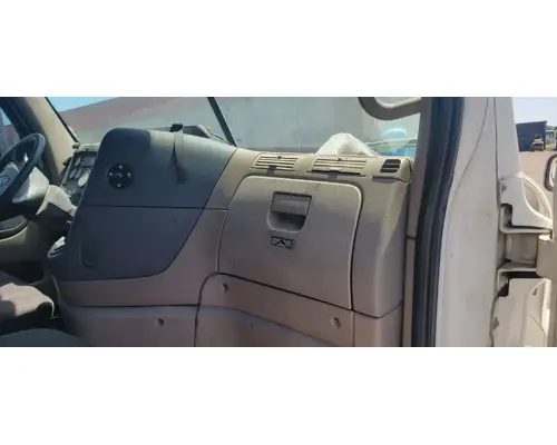 FREIGHTLINER Cascadia 113 Cab Assembly