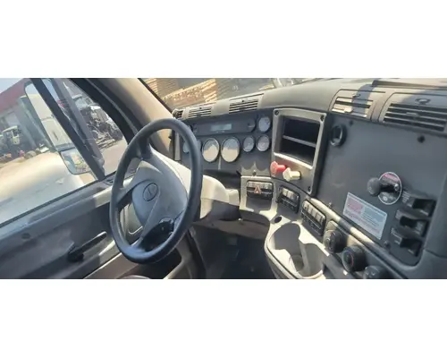 FREIGHTLINER Cascadia 113 Cab Assembly