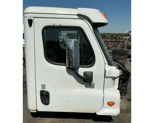 FREIGHTLINER Cascadia 113 Cab Assembly