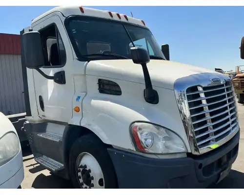 FREIGHTLINER Cascadia 113 Cab Assembly