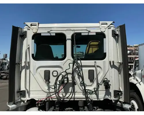 FREIGHTLINER Cascadia 113 Cab Assembly