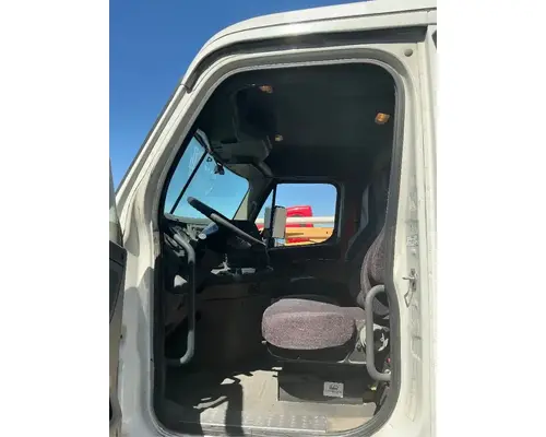 FREIGHTLINER Cascadia 113 Cab Assembly