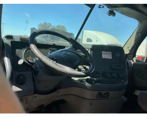 FREIGHTLINER Cascadia 113 Cab Assembly