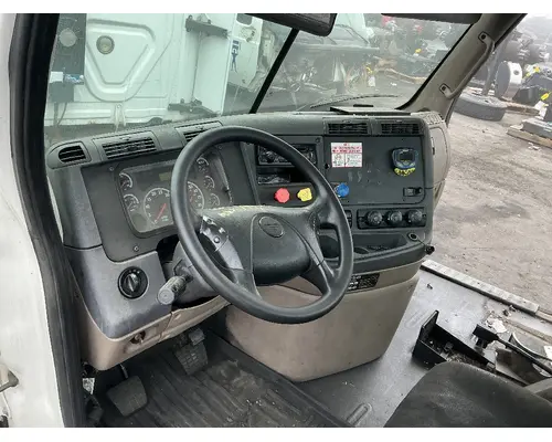 FREIGHTLINER Cascadia 113 Cab Assembly