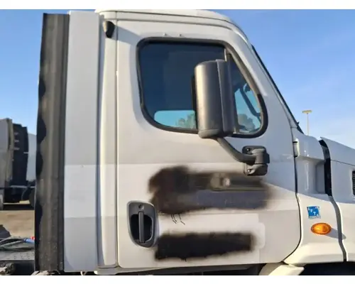 FREIGHTLINER Cascadia 113 Cab Assembly
