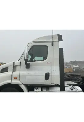 FREIGHTLINER Cascadia 113 Cab Assembly