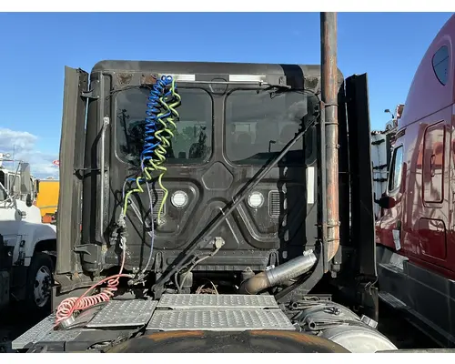 FREIGHTLINER Cascadia 113 Cab Assembly