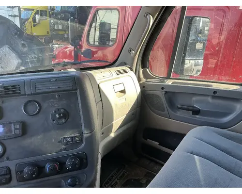 FREIGHTLINER Cascadia 113 Cab Assembly