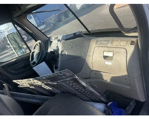 FREIGHTLINER Cascadia 113 Cab Assembly