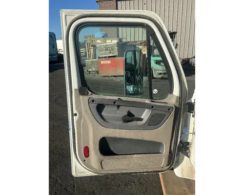 FREIGHTLINER Cascadia 113 Cab Assembly