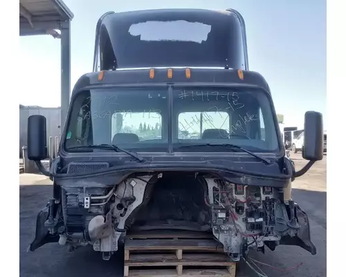 FREIGHTLINER Cascadia 113 Cab Assembly