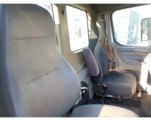 FREIGHTLINER Cascadia 113 Cab Assembly