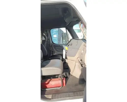 FREIGHTLINER Cascadia 113 Cab Assembly