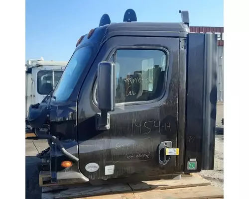 FREIGHTLINER Cascadia 113 Cab Assembly