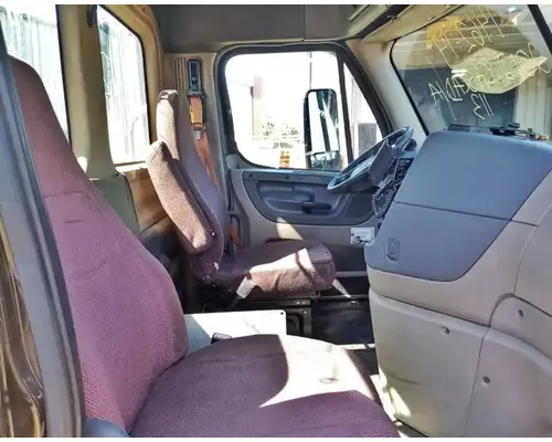 FREIGHTLINER Cascadia 113 Cab Assembly