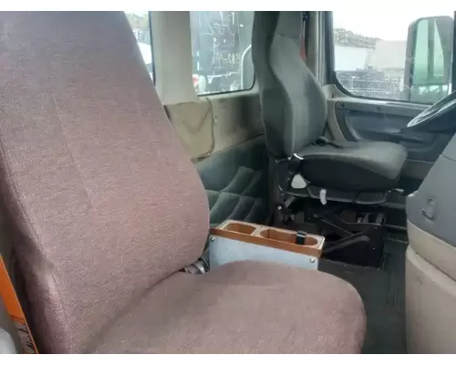 FREIGHTLINER Cascadia 113 Cab Assembly