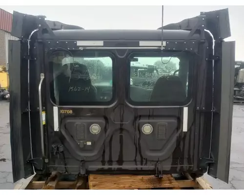 FREIGHTLINER Cascadia 113 Cab Assembly