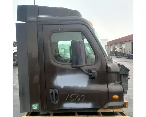 FREIGHTLINER Cascadia 113 Cab Assembly
