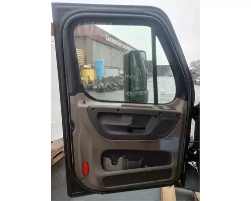 FREIGHTLINER Cascadia 113 Cab Assembly