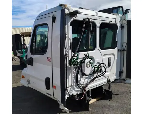 FREIGHTLINER Cascadia 113 Cab Assembly