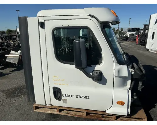 FREIGHTLINER Cascadia 113 Cab Assembly