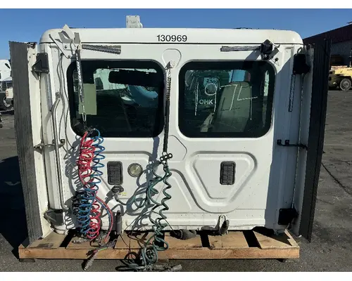 FREIGHTLINER Cascadia 113 Cab Assembly