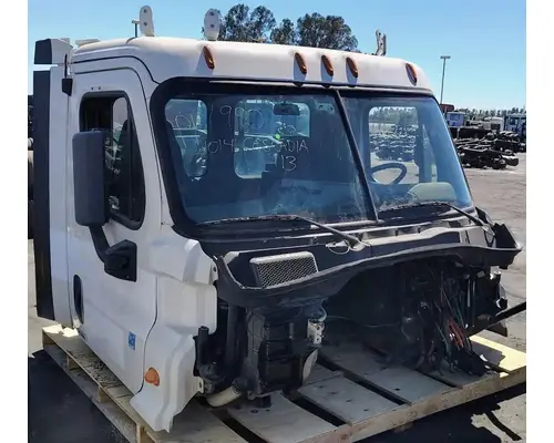 FREIGHTLINER Cascadia 113 Cab Assembly