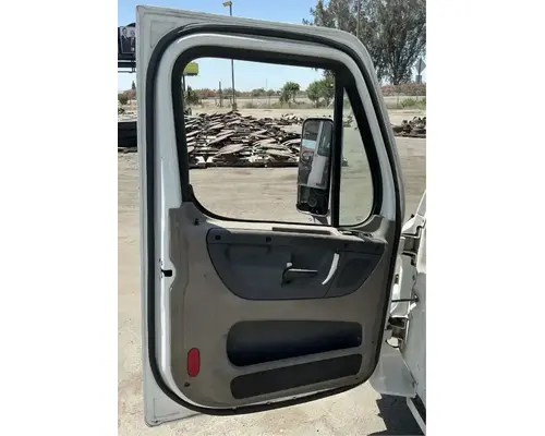 FREIGHTLINER Cascadia 113 Cab Assembly