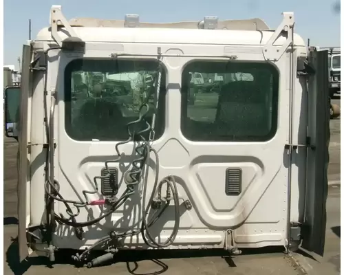 FREIGHTLINER Cascadia 113 Cab Assembly