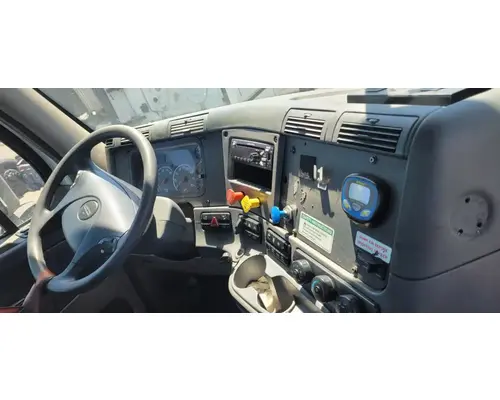 FREIGHTLINER Cascadia 113 Cab Assembly