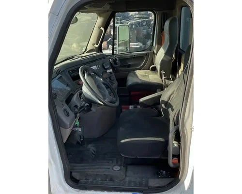 FREIGHTLINER Cascadia 113 Cab Assembly