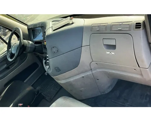 FREIGHTLINER Cascadia 113 Cab Assembly