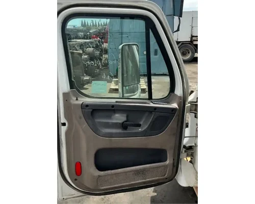 FREIGHTLINER Cascadia 113 Cab Assembly
