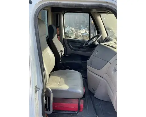 FREIGHTLINER Cascadia 113 Cab Assembly
