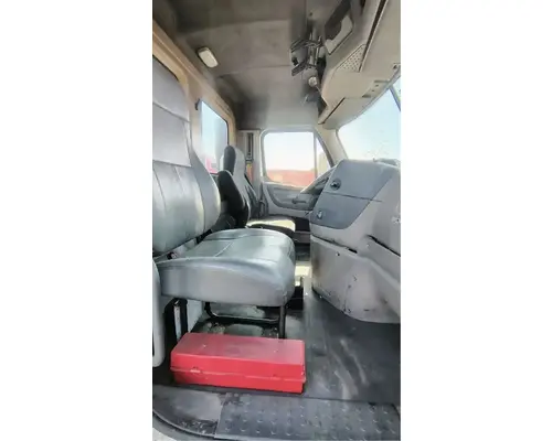 FREIGHTLINER Cascadia 113 Cab Assembly