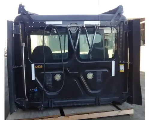 FREIGHTLINER Cascadia 113 Cab Assembly