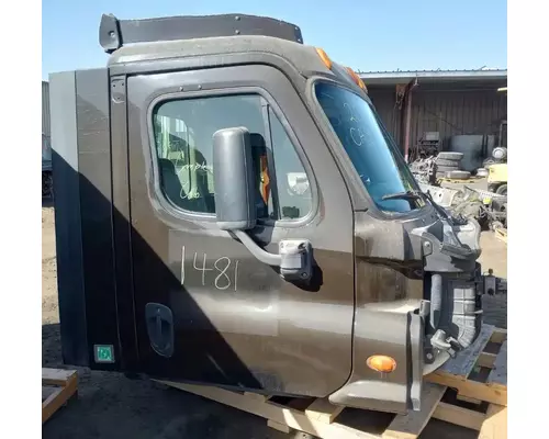 FREIGHTLINER Cascadia 113 Cab Assembly