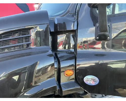 FREIGHTLINER Cascadia 113 Cowl